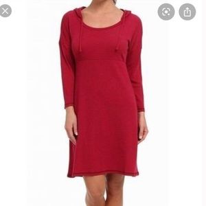 The North Face Elmira Hooded Dress M Red Merino Wool